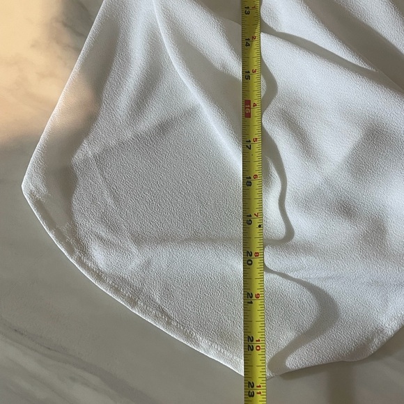 1. State White Tie Front Camisole Top Size M Adjustable Straps NWT - Picture 7 of 8